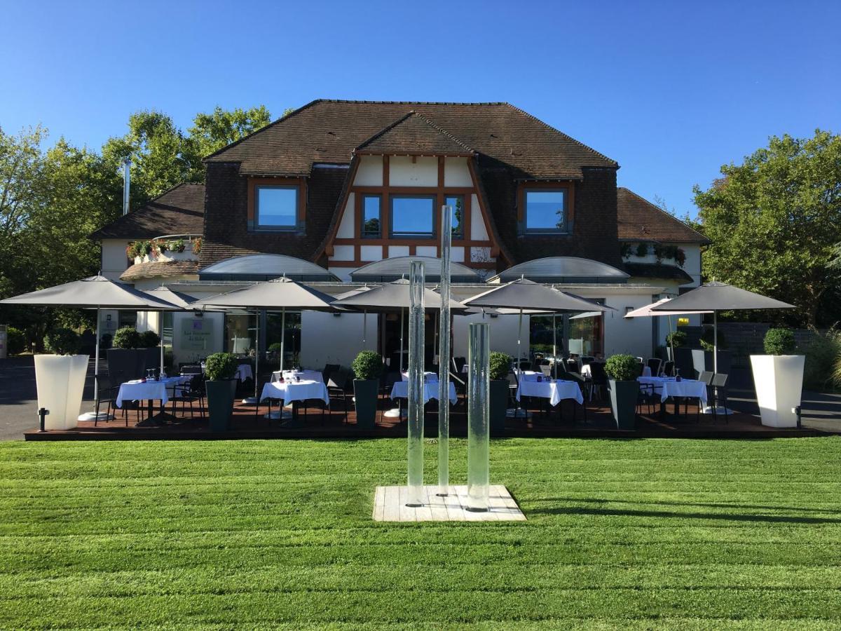 Le Relais De La Malmaison, A Member Of Radisson Individuals Rueil-Malmaison Exterior foto