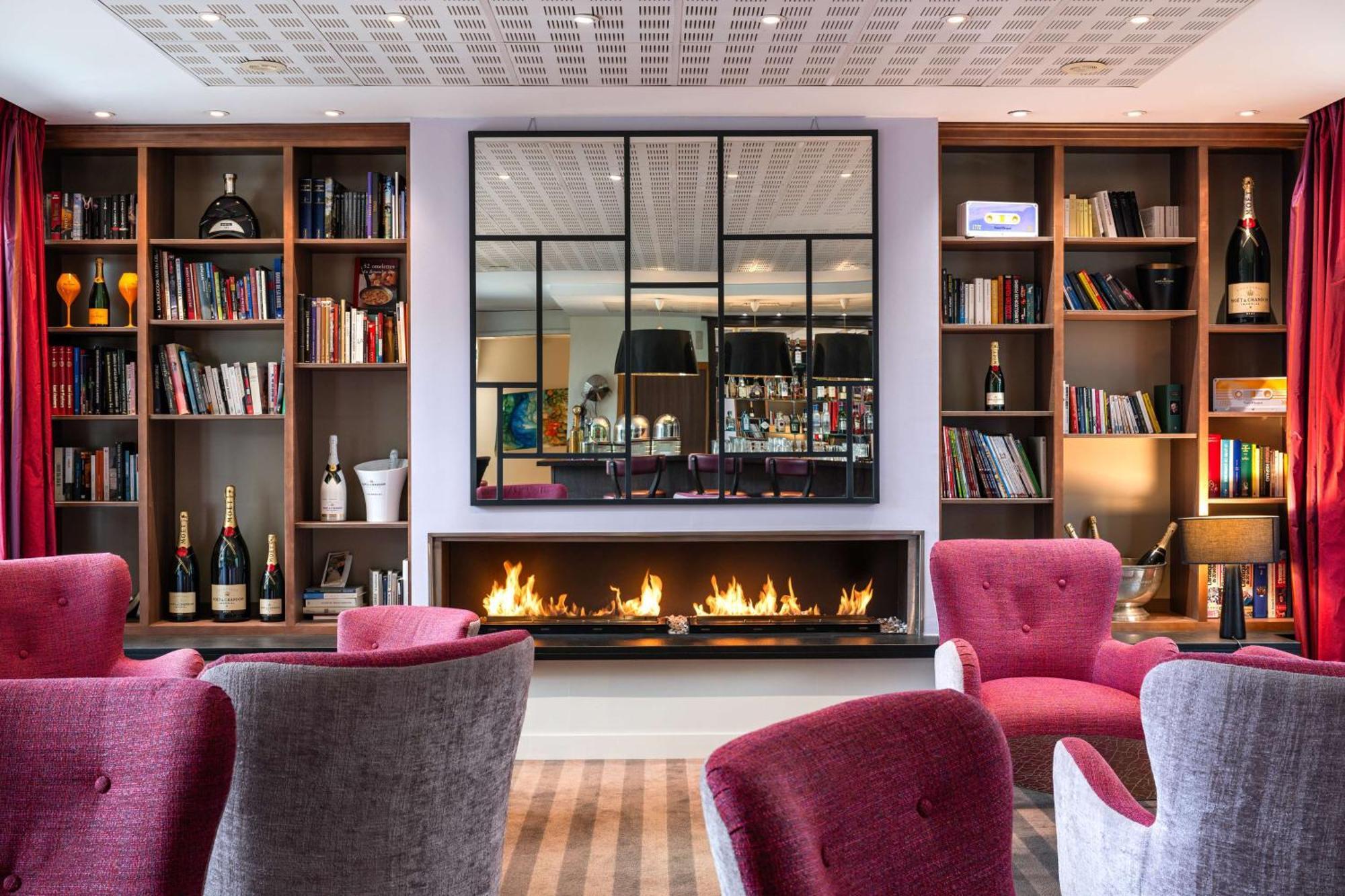 Le Relais De La Malmaison, A Member Of Radisson Individuals Rueil-Malmaison Exterior foto